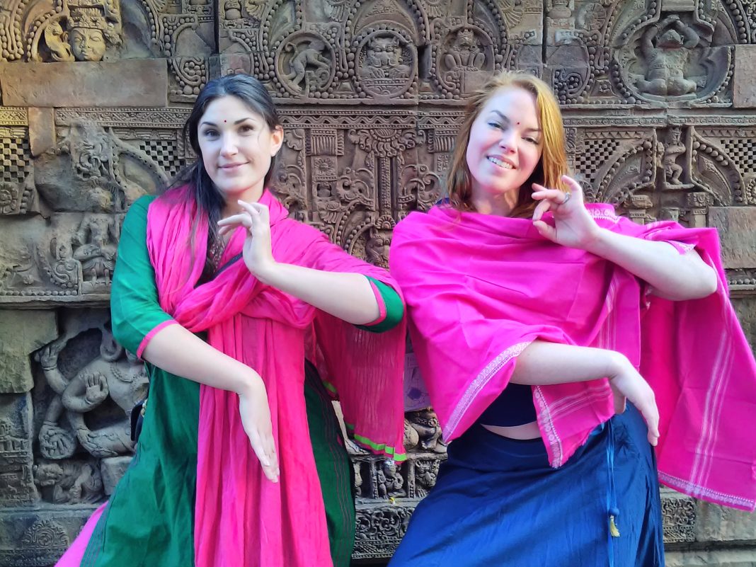 American visitors attending Ekamra Walks in Odissi Pose at Parasurameswar Temple, Bhubaneswar