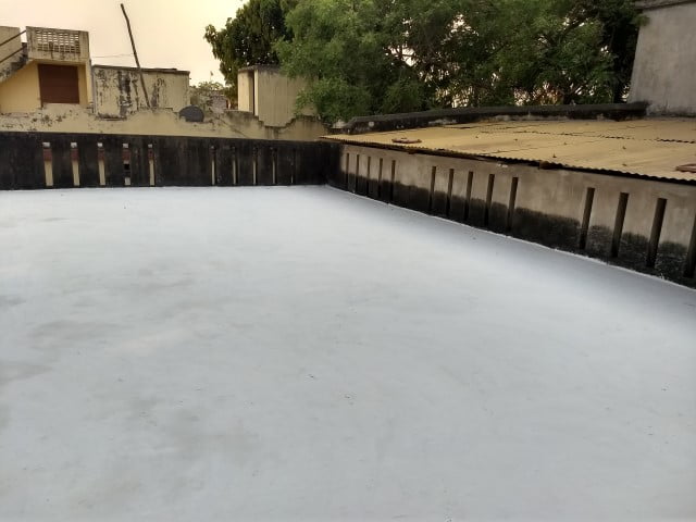 White roof paint-Suprakash-Mishra