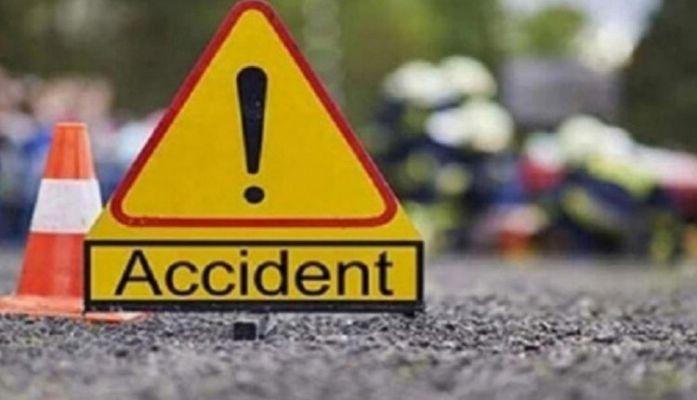 Truck Hits Bus Khurda