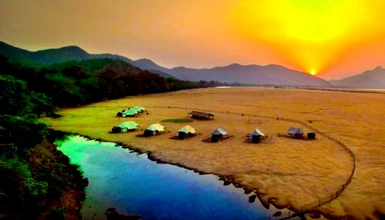 eco friendly satkosia nature camp