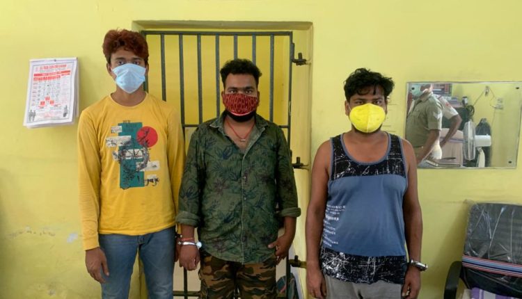 Brown sugar worth over Rs 1 cr seized
