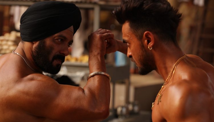 Salman, aayush sharma in Antim
